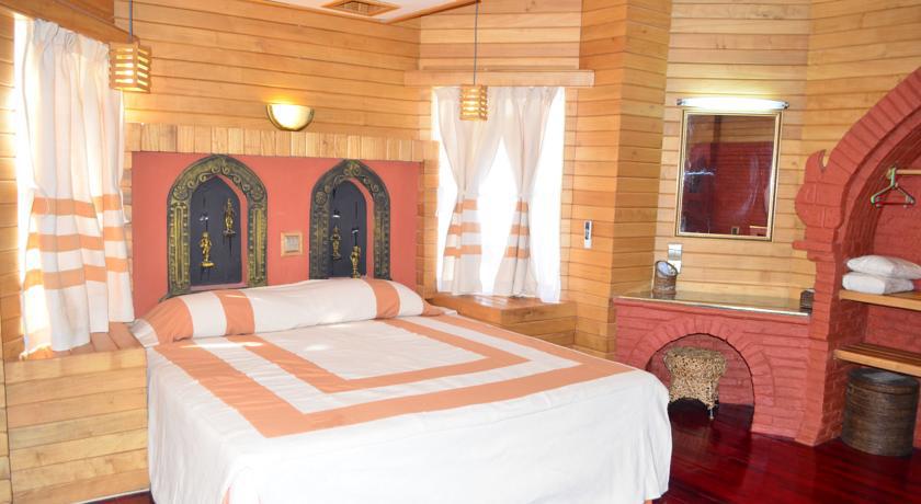 Kaday Aung Hotel Баган Екстериор снимка