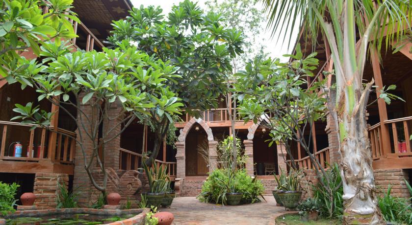 Kaday Aung Hotel Баган Екстериор снимка