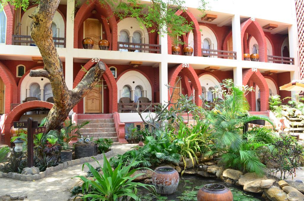 Kaday Aung Hotel Баган Екстериор снимка