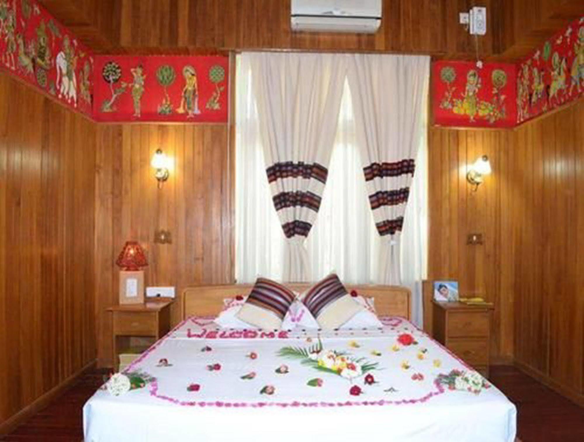 Kaday Aung Hotel Баган Екстериор снимка