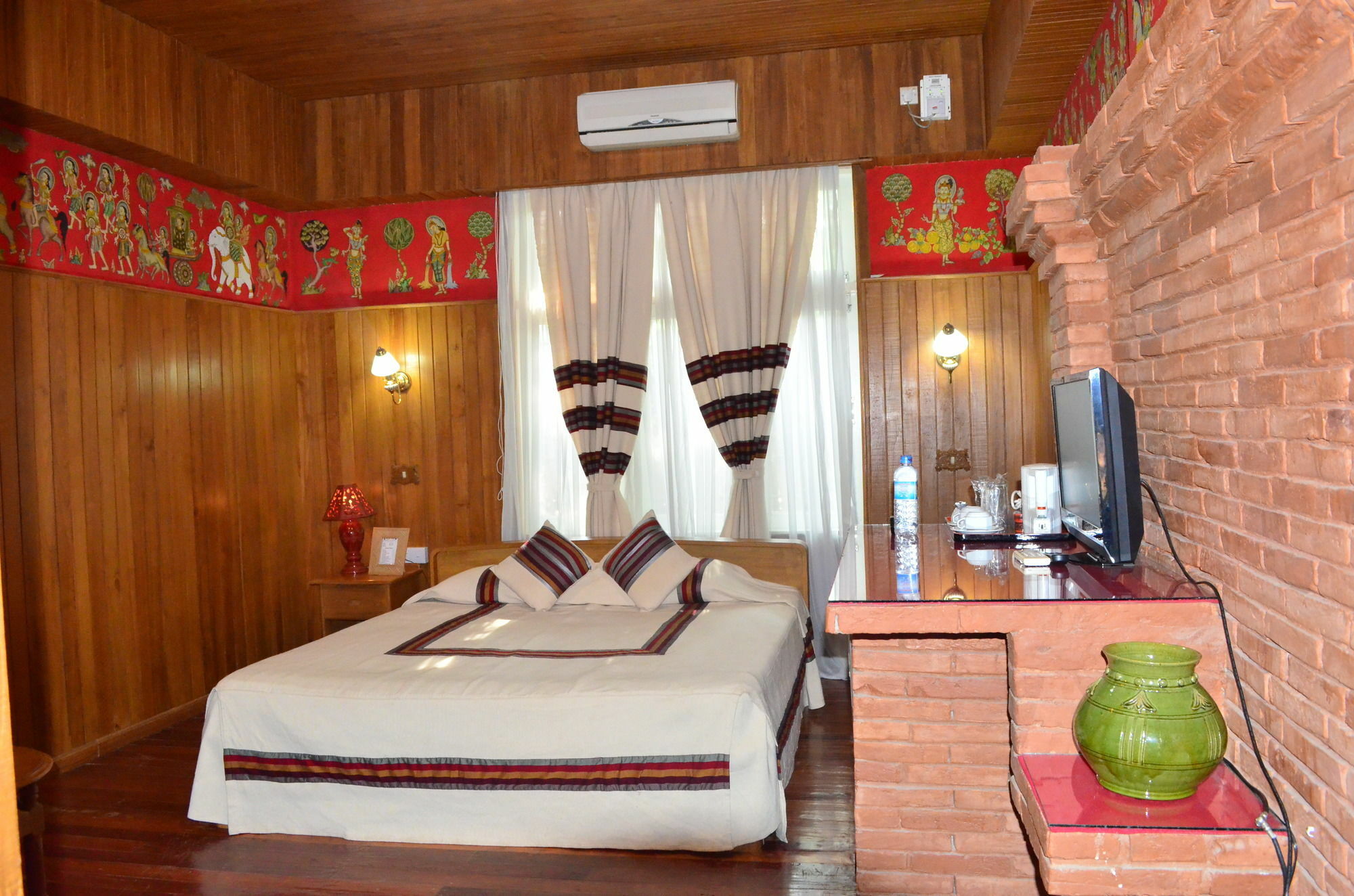 Kaday Aung Hotel Баган Екстериор снимка