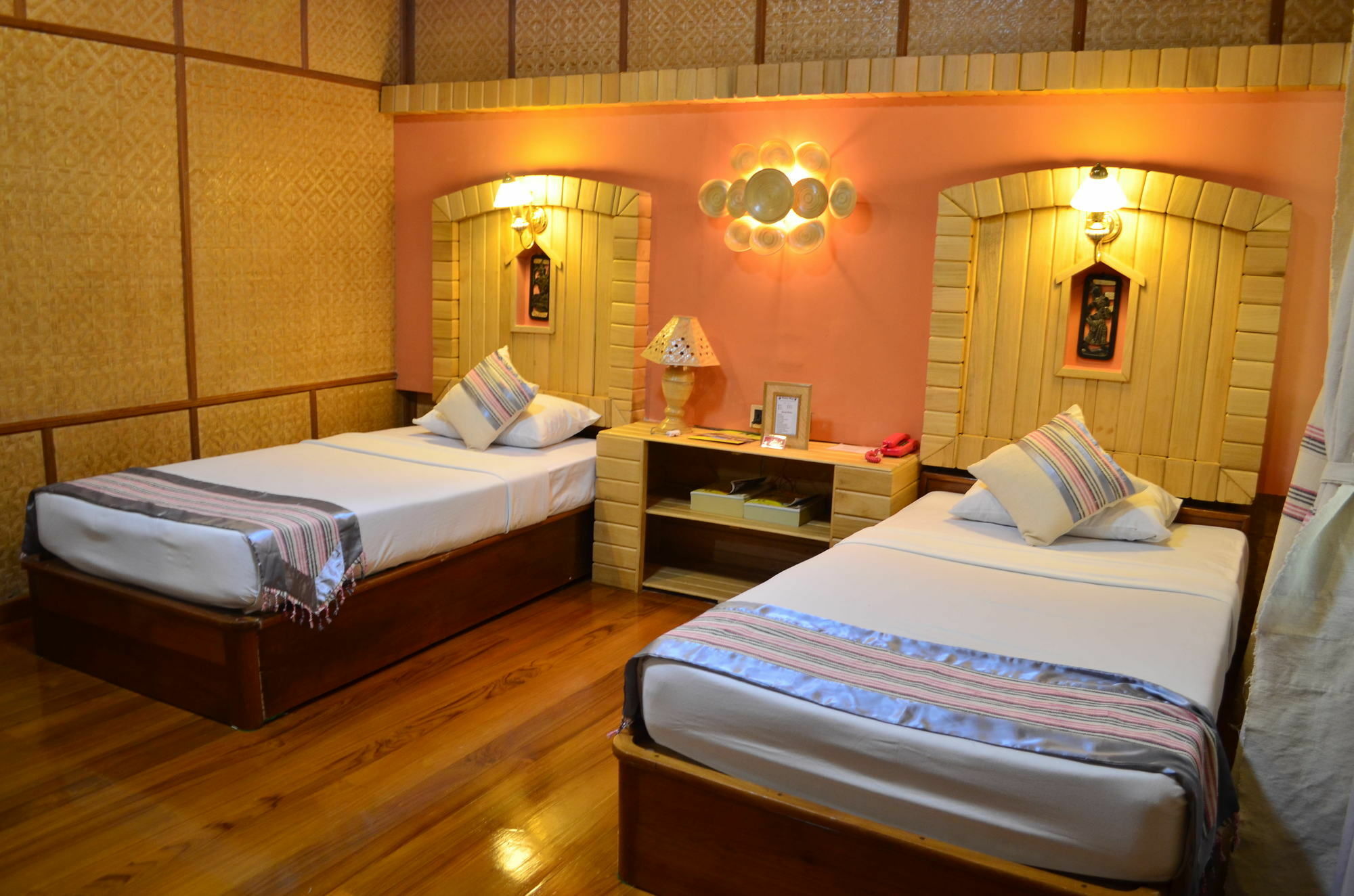 Kaday Aung Hotel Баган Екстериор снимка
