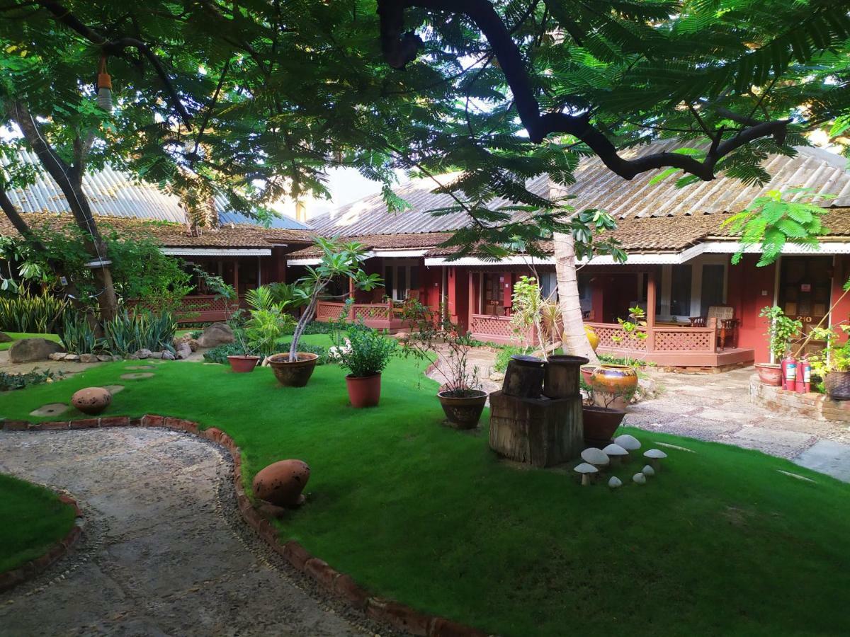 Kaday Aung Hotel Баган Екстериор снимка